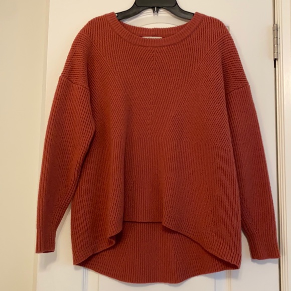Madewell - 100% Merino Wool high-neck Sweater, size Small, color Coral - Picture 1 of 6